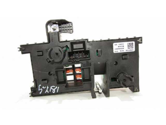 Pojistková skříňka A2059068501 Mercedes-Benz C W205 2016