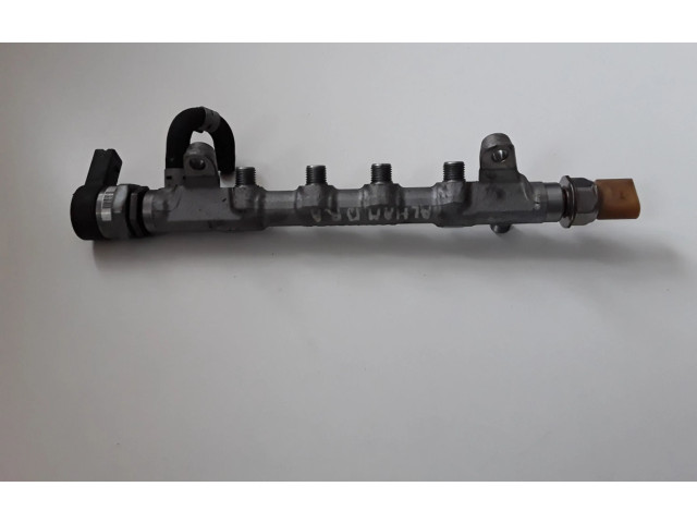 Vstřikovací lišta 03L130089J Volkswagen Tiguan CBBB,CFGB