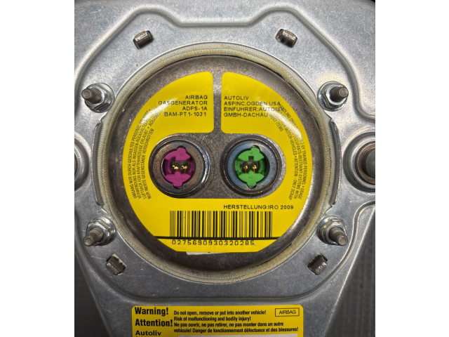 Подушка безопасности водителя 6100233A00, 8623349   Volvo C30