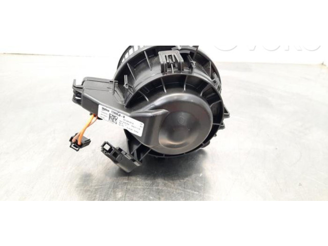 Вентилятор печки 2Q1820021A Skoda Kamiq