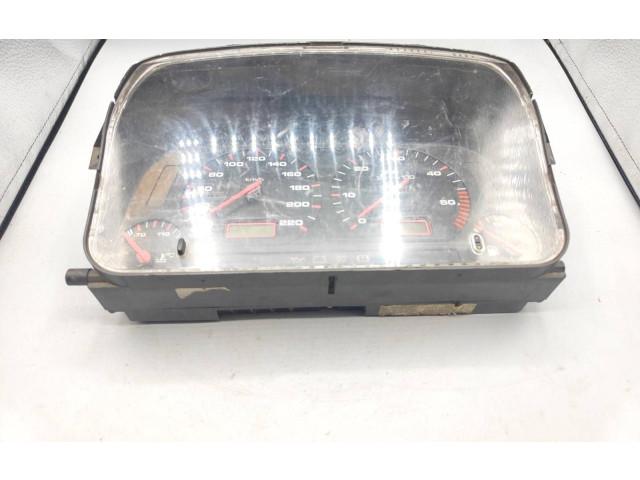 Панель приборов 88311188 Volkswagen Golf III