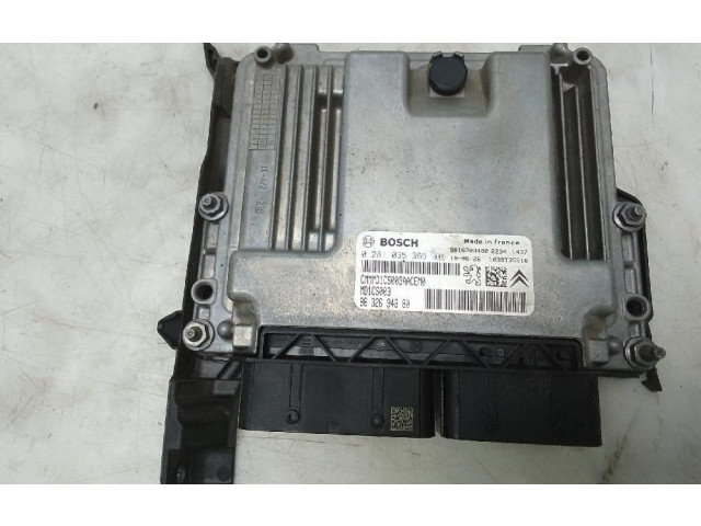 Блок управления двигателя 9832694380   Opel Combo E