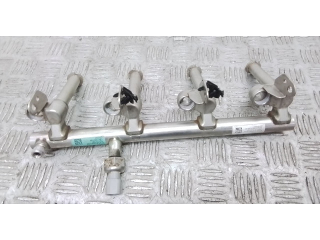 Топливная рампа 31410835, 31204558   Volvo S90, V90  