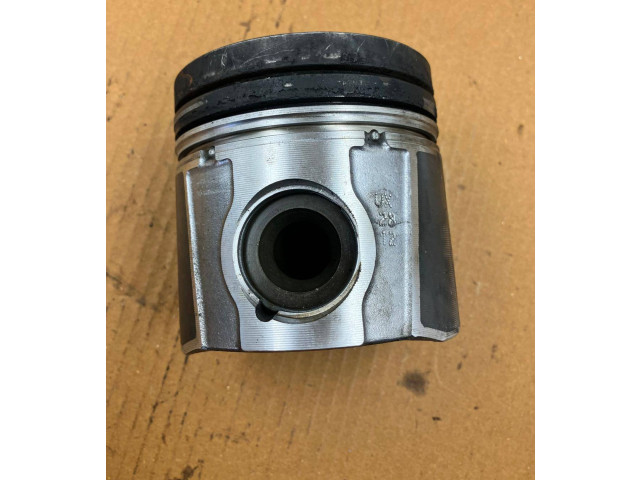 Píst A930, 4488 Alfa Romeo Stelvio