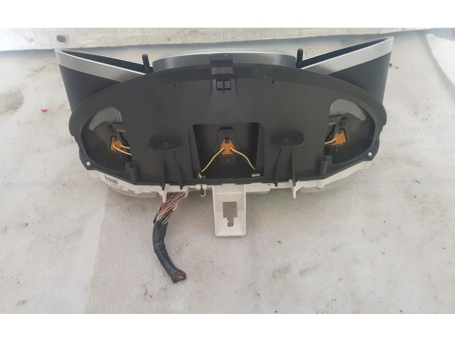 Přístrojová deska Mazda CX-7 2006