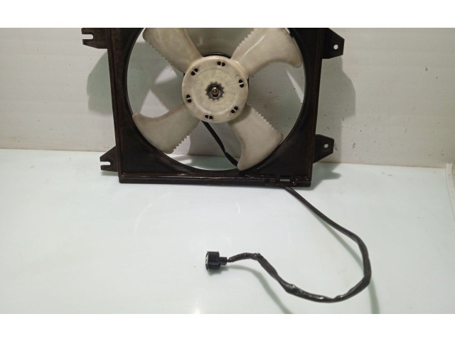 Вентилятор радиатора MR250747 Mitsubishi Galant