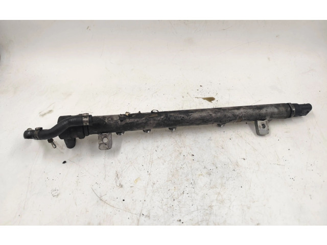 Топливная рампа    Mercedes-Benz A W169  