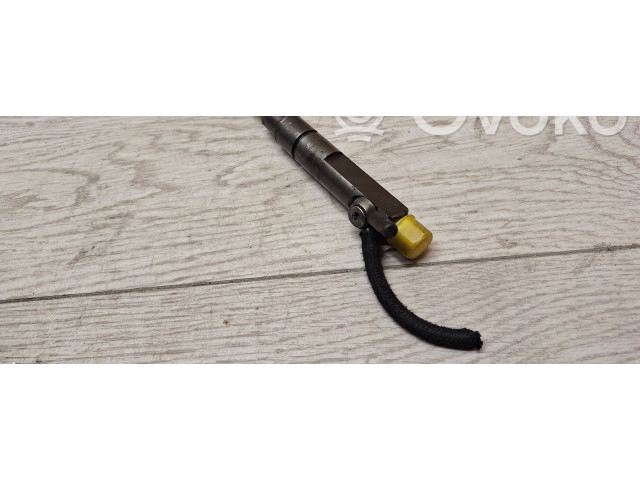 Форсунка 046130201f    Volvo V70   