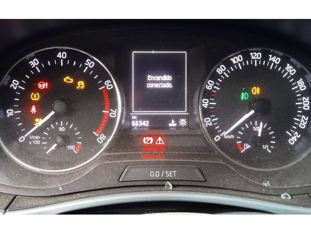 Панель приборов 6V0920740C, A2C13557700 Skoda Fabia Mk3 (NJ)