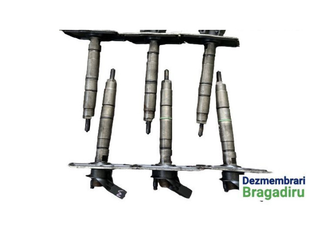 Форсунка     Audi A6 S6 C6 4F   