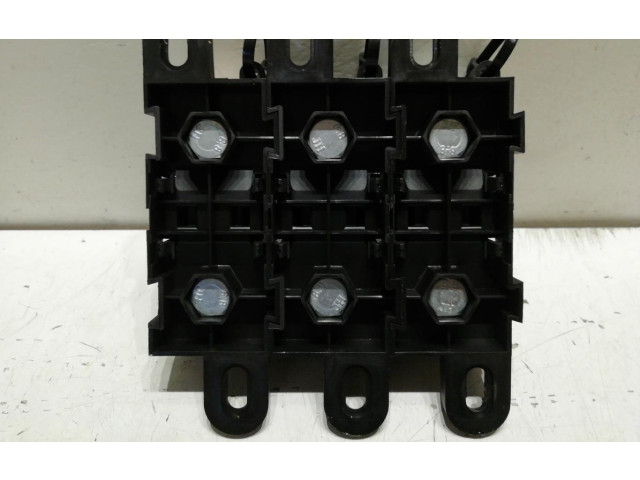 Блок предохранителей 8X2T14A005ZC Jaguar XF X250