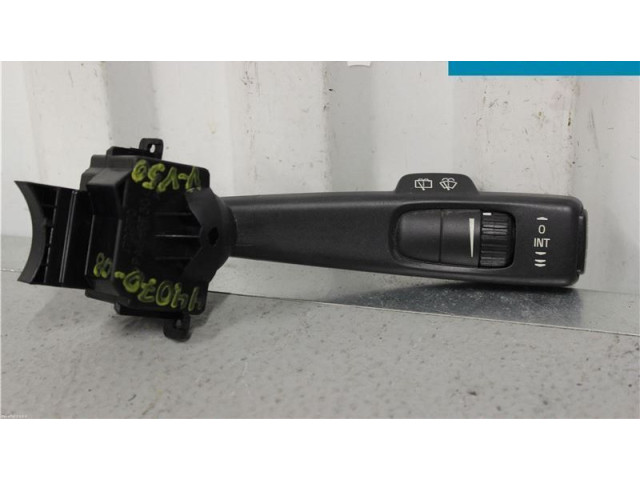 Ручка стеклоочистителей 8682869   Volvo V50