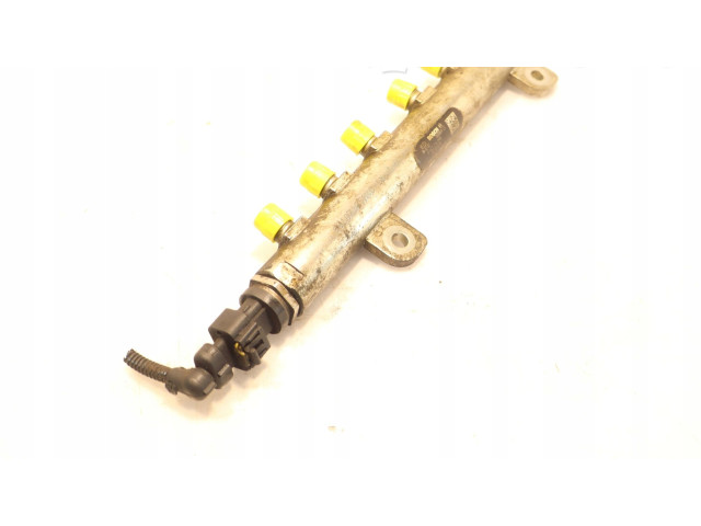 Топливная рампа 0445214095 Fiat Grande Punto