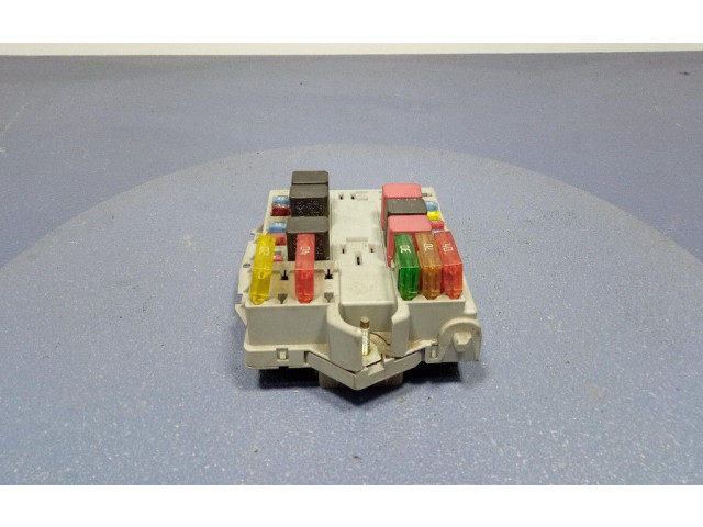 Блок управления двигателем Блок управления 51779527, 51779527 Fiat Albea