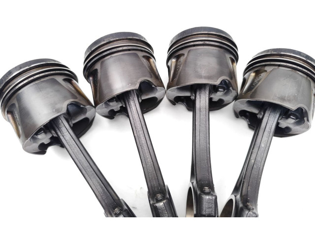 Píst OM640.940, 640.940 Mercedes-Benz A W169 OM640.940