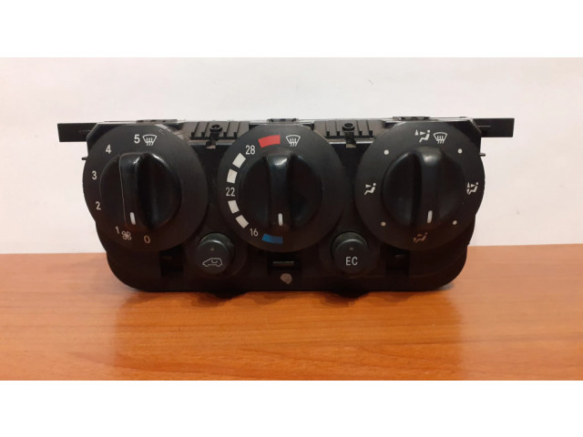 Включатель регулировки салона