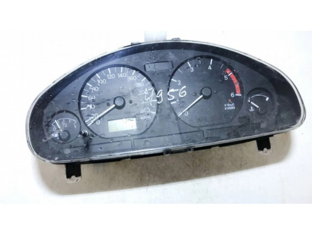 Přístrojová deska Mitsubishi Carisma 1999 0p0179001, 0p-0179-001