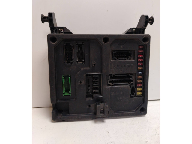 Блок предохранителей S108152001 Ford Galaxy