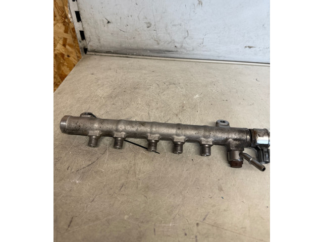 Топливная рампа 31303612 Volvo S60