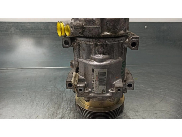 Компрессор (насос) кондиционера воздуха