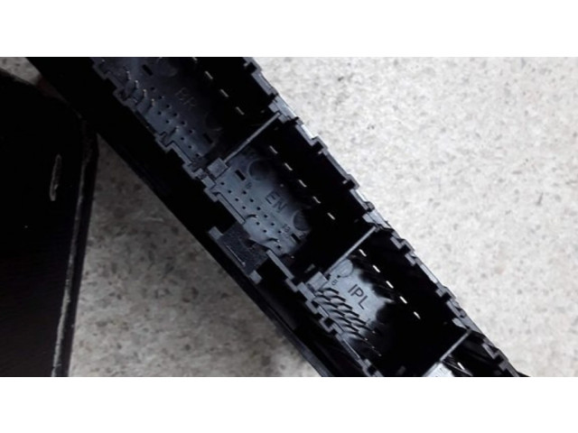 Блок комфорта 30659665   Volvo XC60   