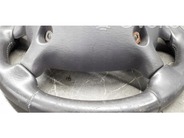 Volant KIA Carnival 2012   