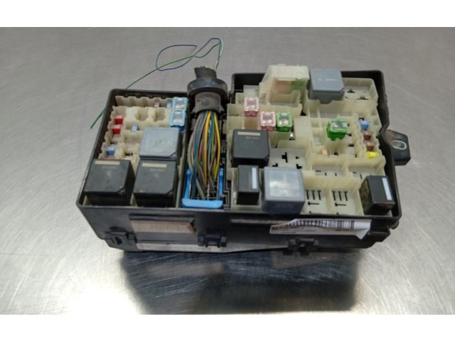 Блок предохранителей AV6T14A067AD Ford Transit - Tourneo Connect