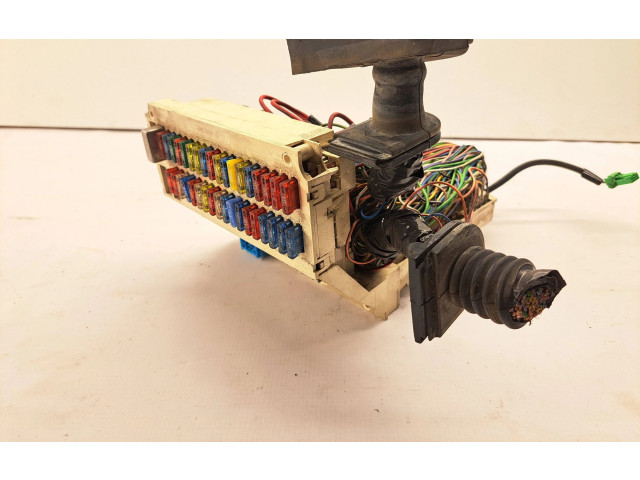 Блок комфорта 6849814   Volvo S70  V70  V70 XC   