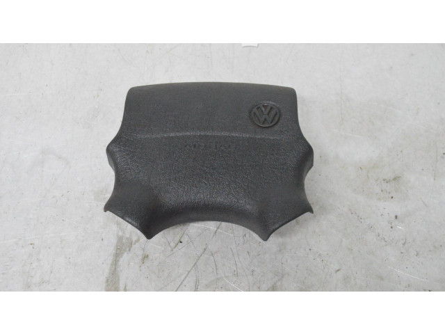 Подушка безопасности водителя    Volkswagen Caddy