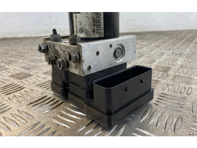 Jednotka ABS 1K0907379AF, 1K0614517AC Volkswagen Caddy 2006