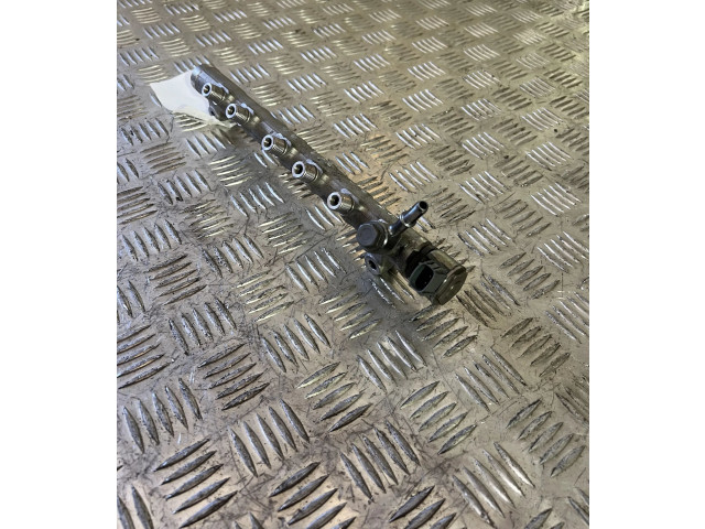 Топливная рампа 31303612   Volvo XC90  