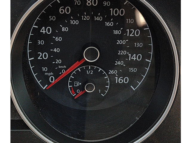 Панель приборов 5G1920940C, A2C12301800 Volkswagen Golf VII