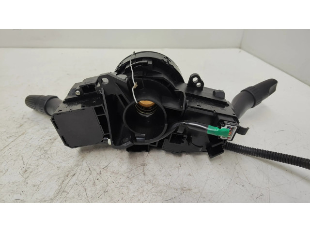 Ручка стеклоочистителей M226584 Honda Accord