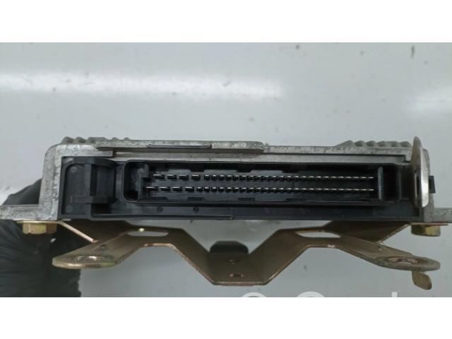 Блок управления двигателя 39140-23745   Hyundai Coupe