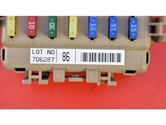 Pojistková skříňka LB100603B, LB100603B Subaru Forester SG 2007