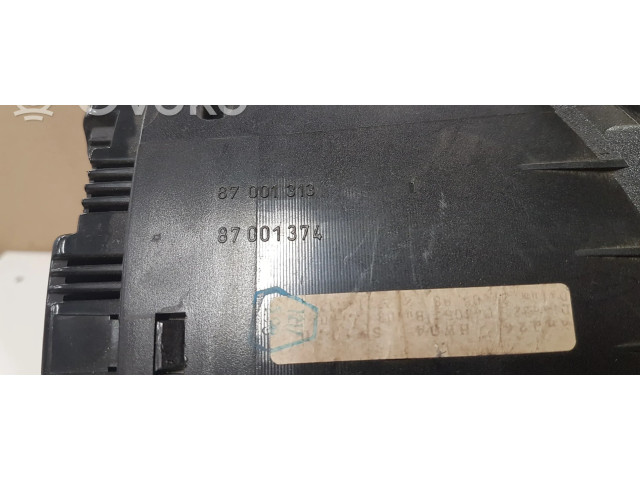 Přístrojová deska BMW 5 E39 1999 87001313, 87001374