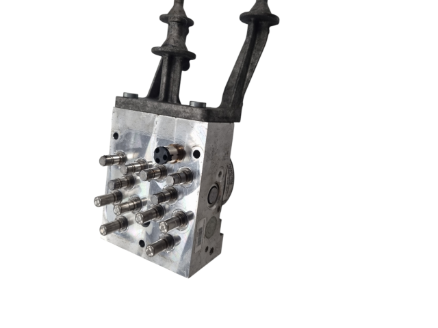 Блок АБС P68405139AA Dodge Challenger - года