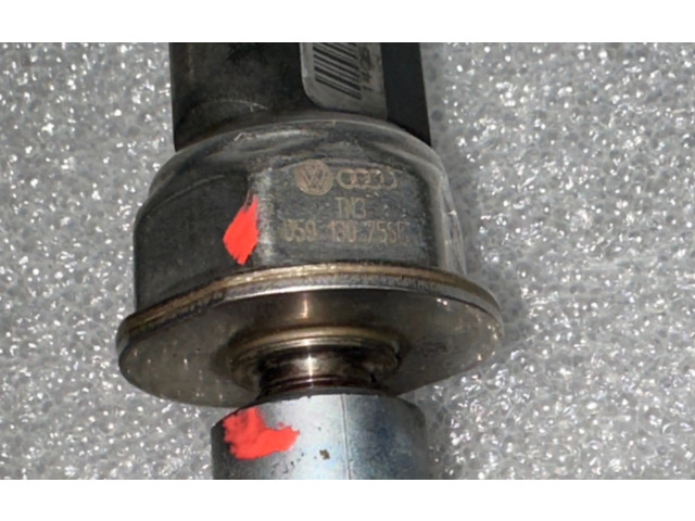 Vstřikovací lišta 059130090AB, 057130764C   Audi Q7 4L    BUG 