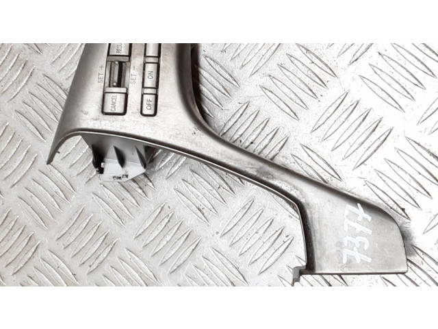 Кнопки рулевого колеса