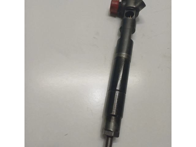 Vstřikovač A6510700587 Mercedes-Benz E W212 pro naftový motor 2.2