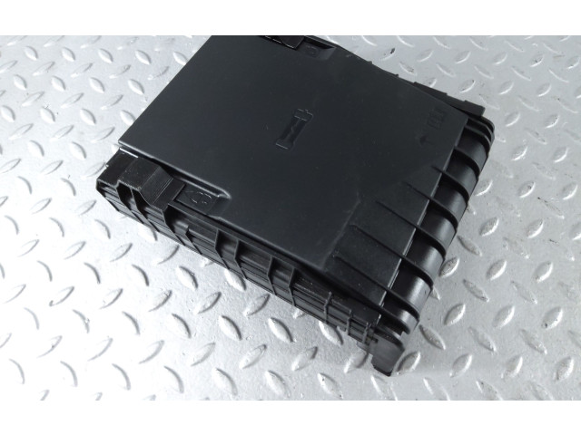 Pojistková skříňka 3C0937125A Volkswagen Tiguan 2008