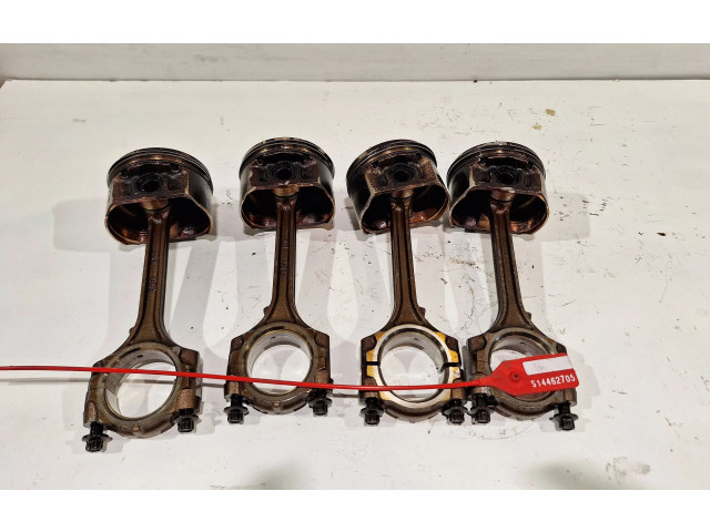 Поршень с шатуном Renault Clio IV