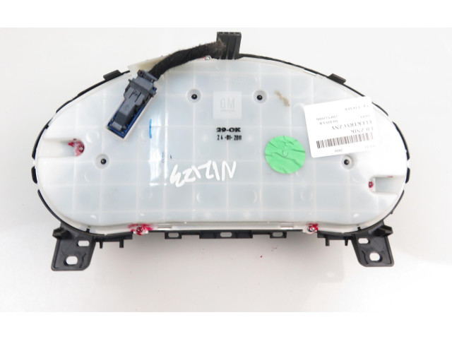 Панель приборов 13346172 Opel Meriva B