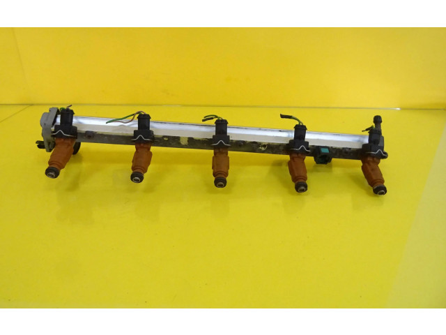 Топливная рампа 0280155831, 0261230110 Volvo S60