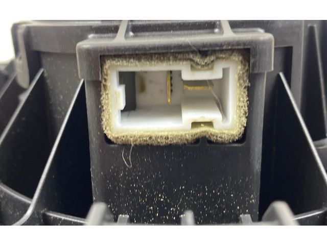 Вентилятор печки F00S3B2558 SsangYong Rexton