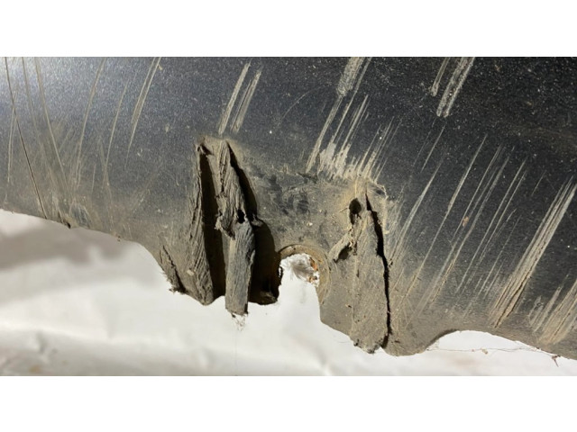 Передний бампер