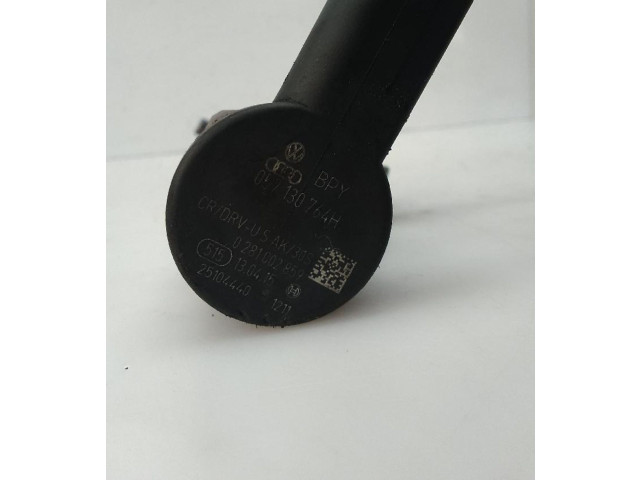 Топливная рампа 03L089JPQ Audi A3 S3 8P