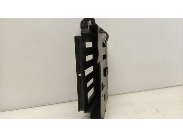 Другая деталь салона