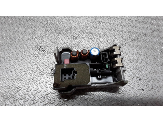 Реостат вентилятора печки