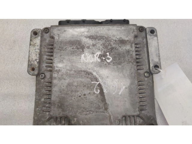 Блок управления двигателя P05094800AD, 0281012999 Chrysler Voyager